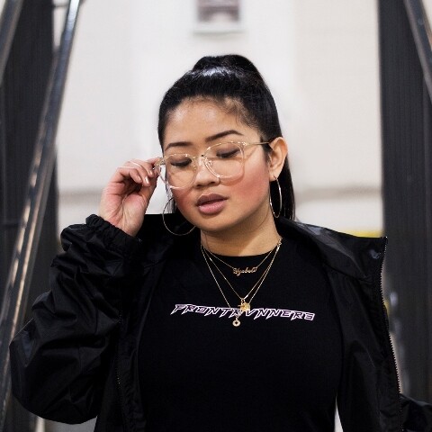 Frontrvnners Streetwear x @Yzobelb uai - Joshua Jackai The #1 Graphic Design Agency For E-Commerce Businesses
