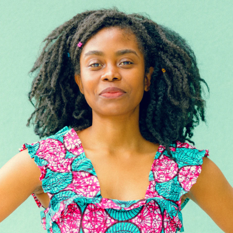 demo woman - Joshua Jackai The #1 Graphic Design Agency For E-Commerce Businesses